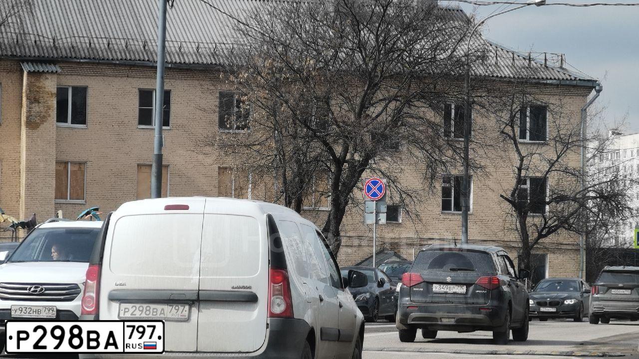 Фото автомобиля LADA LARGUS FURGON, 2014 — госномер Х047ОН05. Цвет: Белый