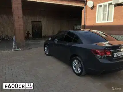 Фото автомобиля ГАЗ 3110, 2001 — госномер В310МК90. Цвет: ЧЕРНЫЙ