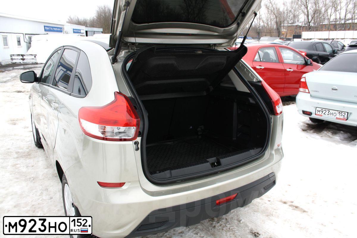 Фото автомобиля NISSAN ALMERA, 2006 — госномер Р498АА44. Цвет: СВЕТЛО-СЕРЫЙ