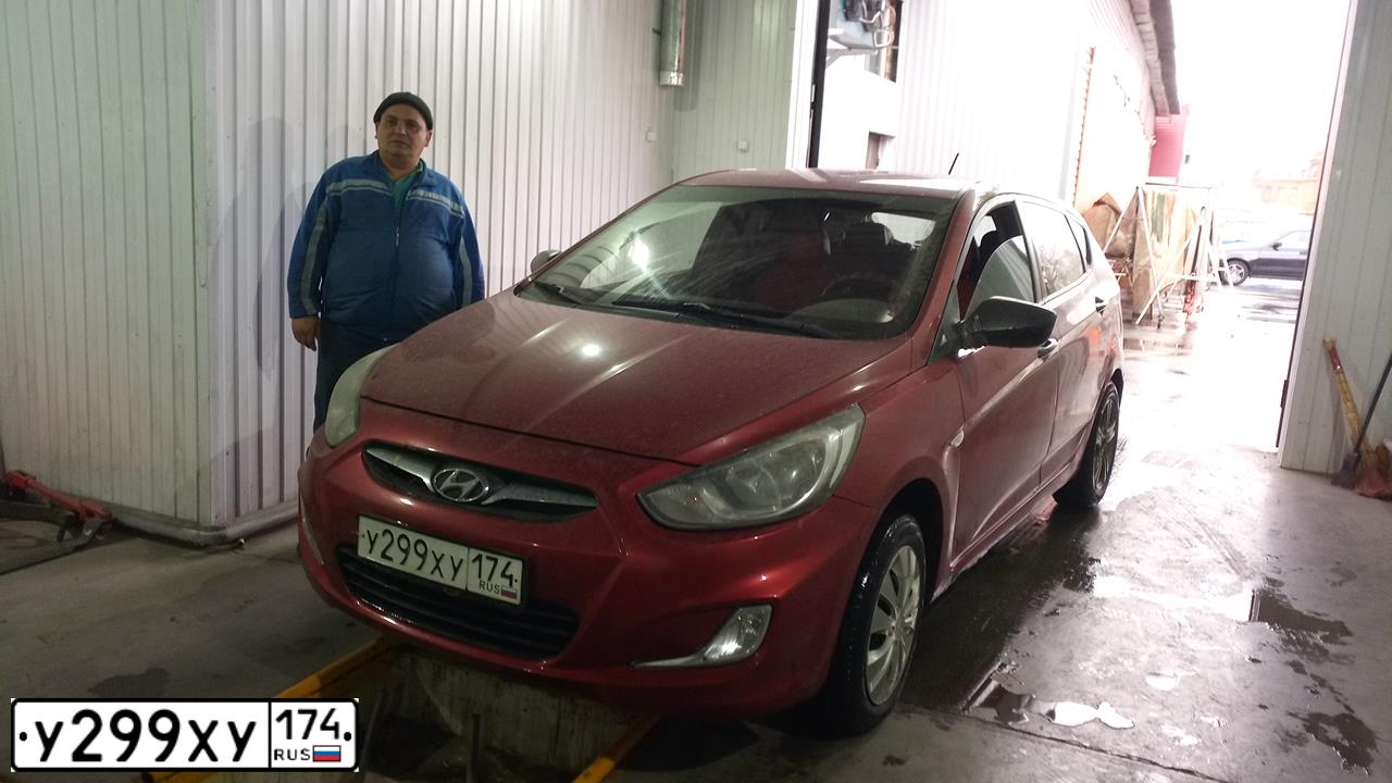 Фото автомобиля HYUNDAI SOLARIS, 2012 — госномер Р950МН159. Цвет: КРАСНЫЙ ГРАНАТ