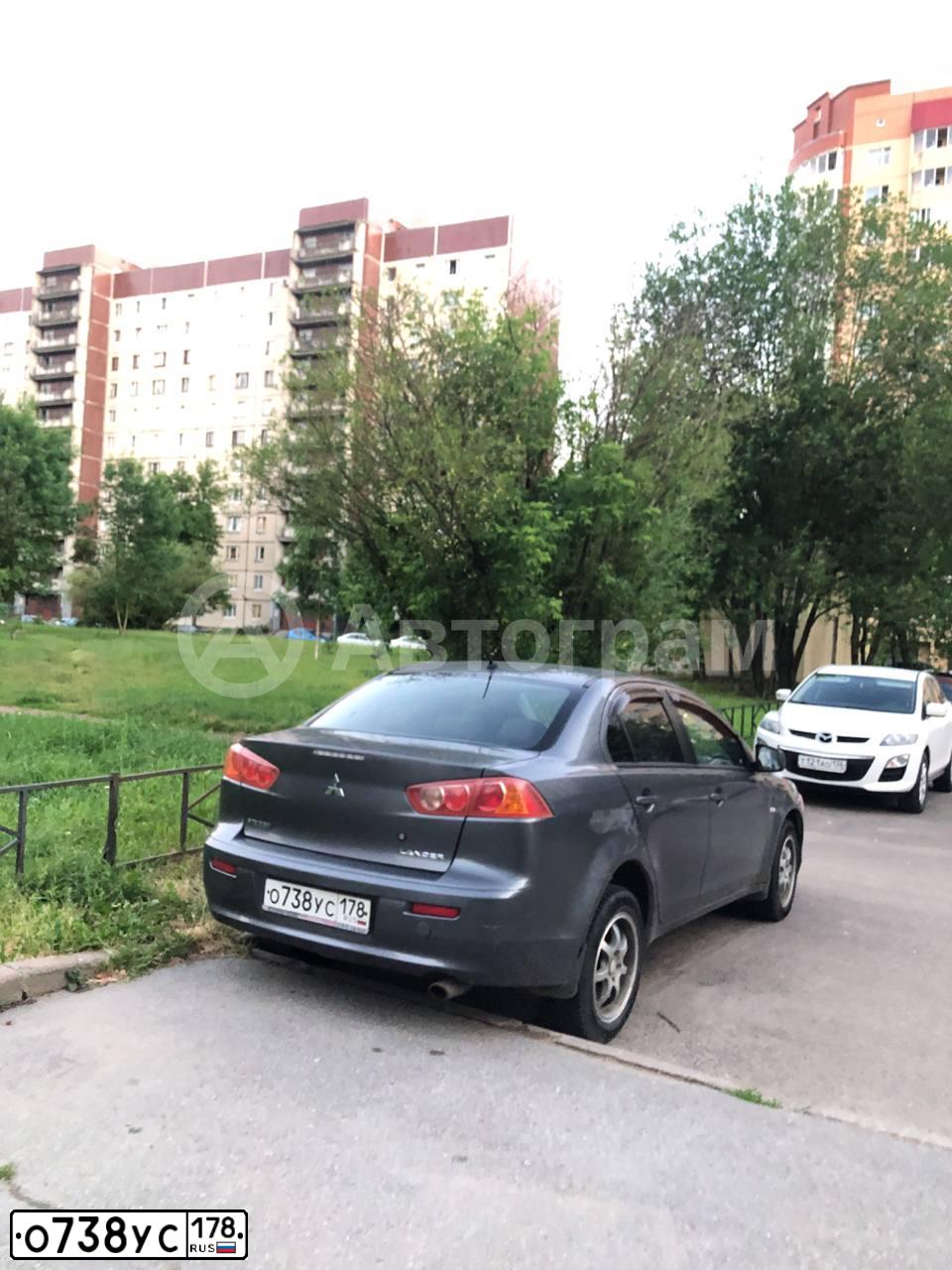 Фото автомобиля MITSUBISHI LANCER, 2007 — госномер О738УС178