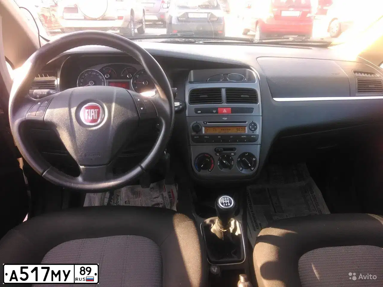 Фото автомобиля FIAT LINEA, 2011 — госномер К727НУ186. Цвет: серебристый 