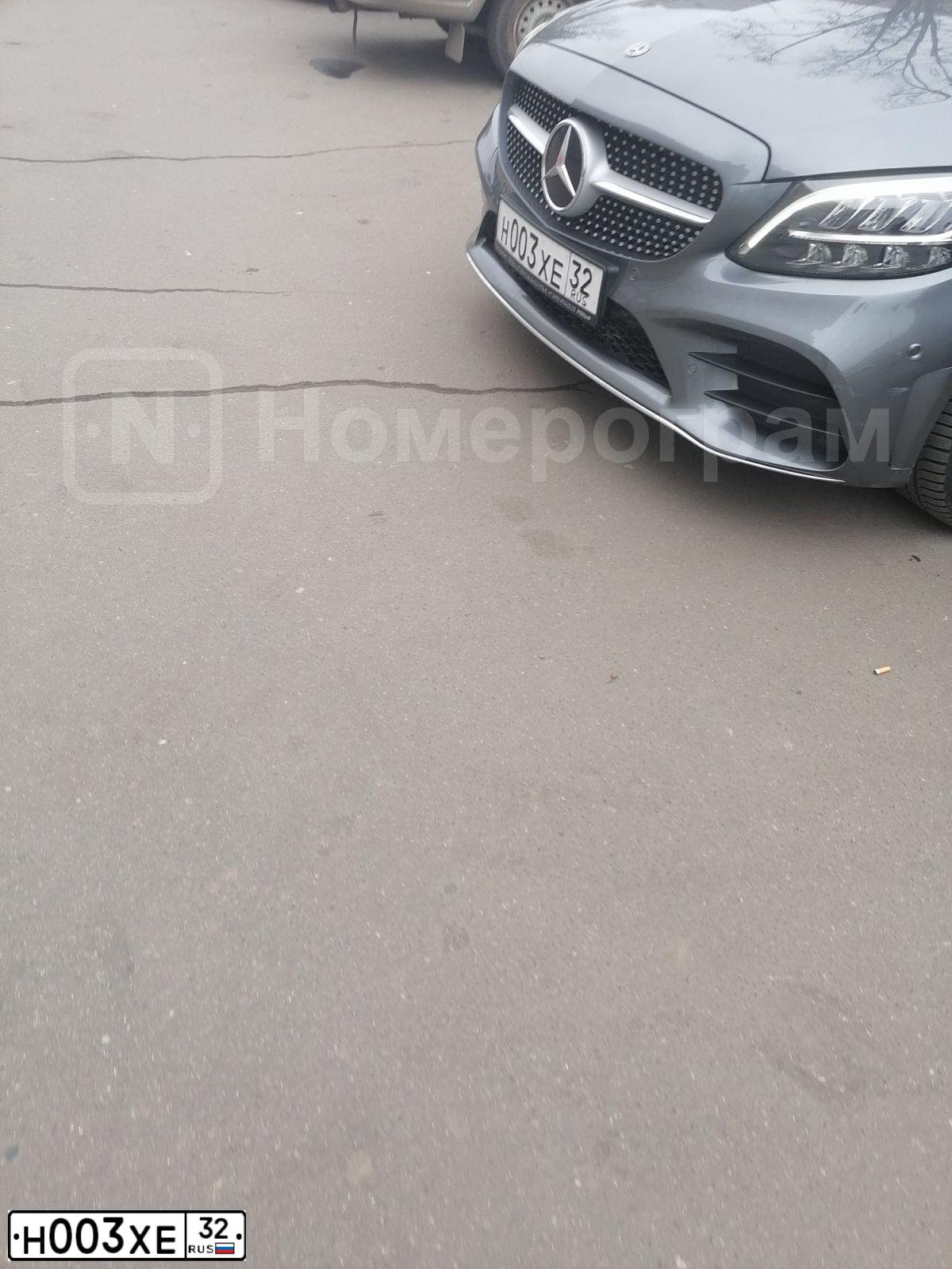 Фото автомобиля NISSAN ALMERA /AVTOVAZ/, 2013 — госномер Н003ХЕ32. Цвет: Белый