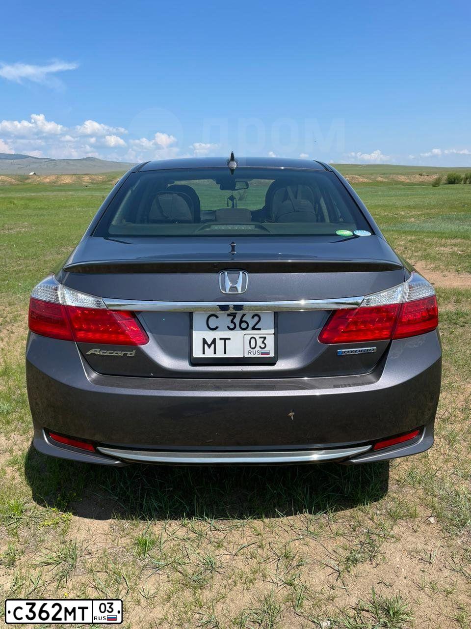 Фото автомобиля HONDA ACCORD HYBRID HONDA ACCORD HYBRID, 2013 — госномер С362МТ03. Цвет: Серый