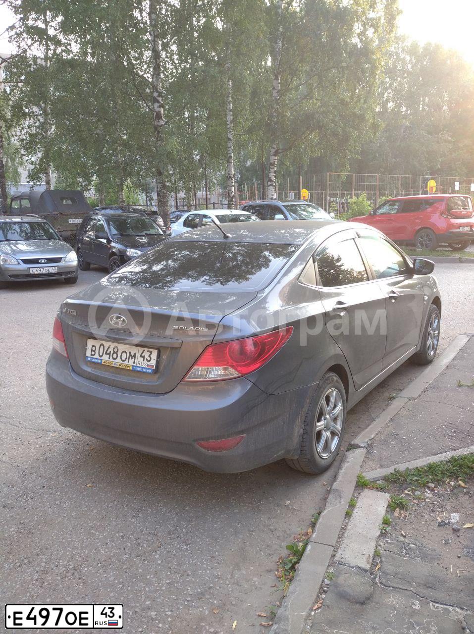 Фото автомобиля LADA 2171 PRIORA, 2012 — госномер Е497ОЕ43. Цвет: СЕРО-ЗЕЛЕНЫЙ МЕТАЛЛИК