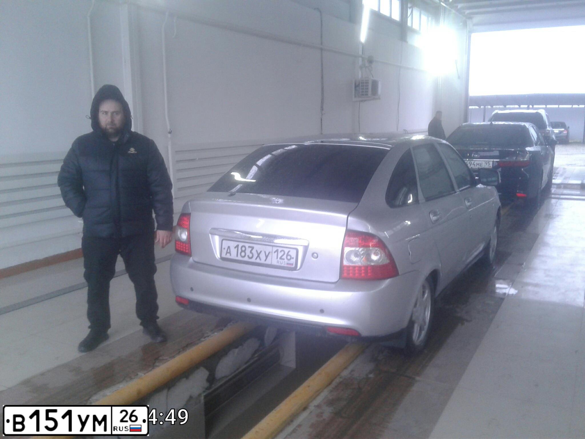 Фото автомобиля HONDA LEGEND, 2008 — госномер Е101ОС799. Цвет: серебристый