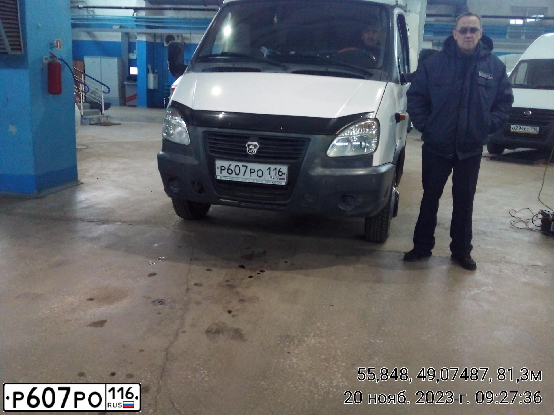 Фото автомобиля GAZ 3302 GAZEL, 2012 — госномер А004КВ190. Цвет: Белый