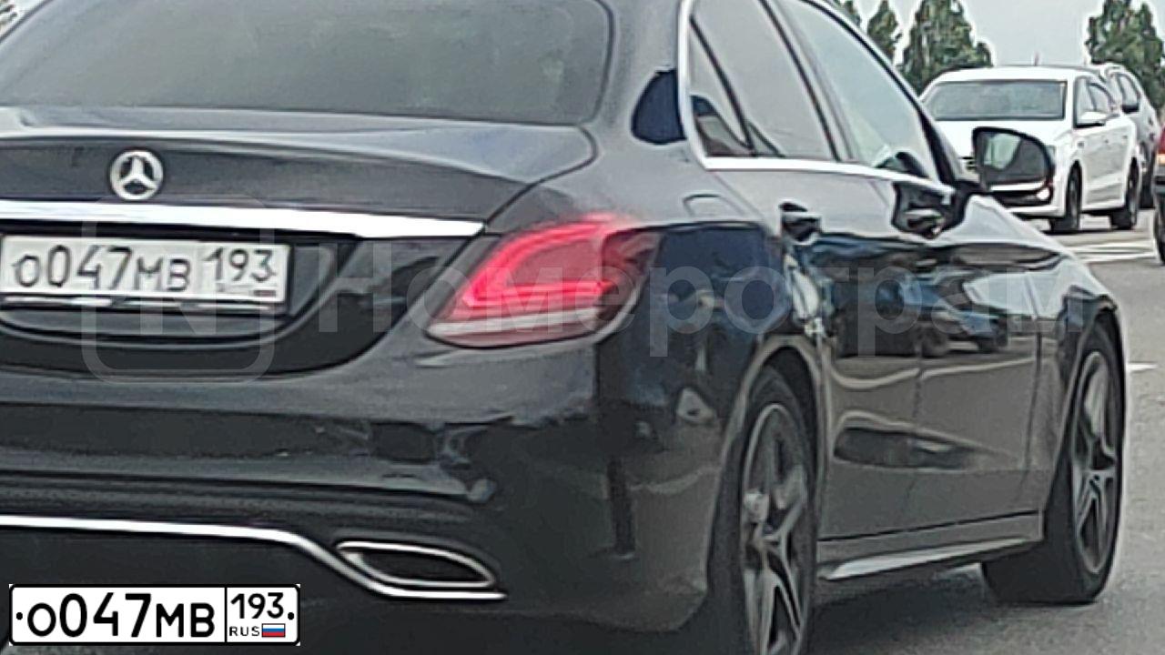 Фото автомобиля MERCEDES C-KLASSE, 2018 — госномер М278ТЕ193. Цвет: ЧЕРНЫЙ