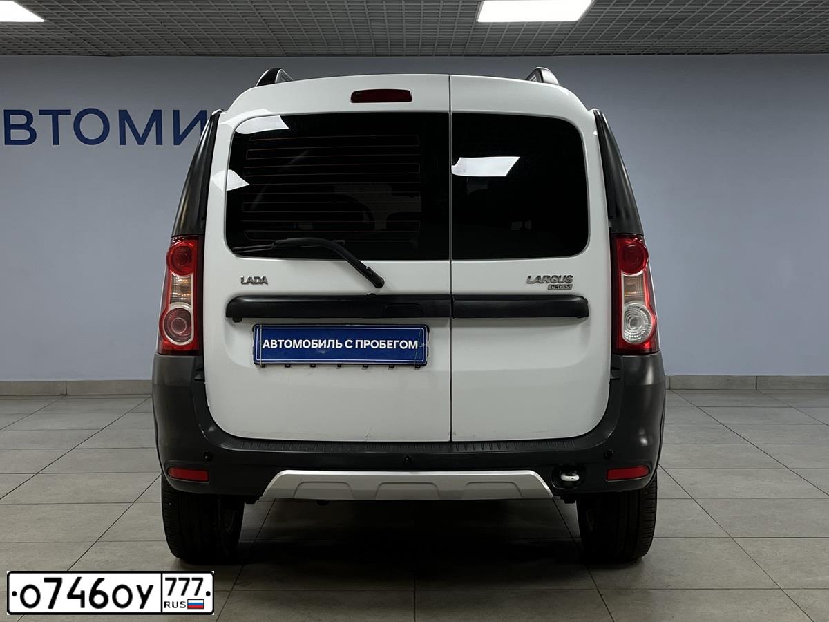 Фото автомобиля LADA LARGUS, 2015 — госномер О669АС550. Цвет: БЕЛЫЙ