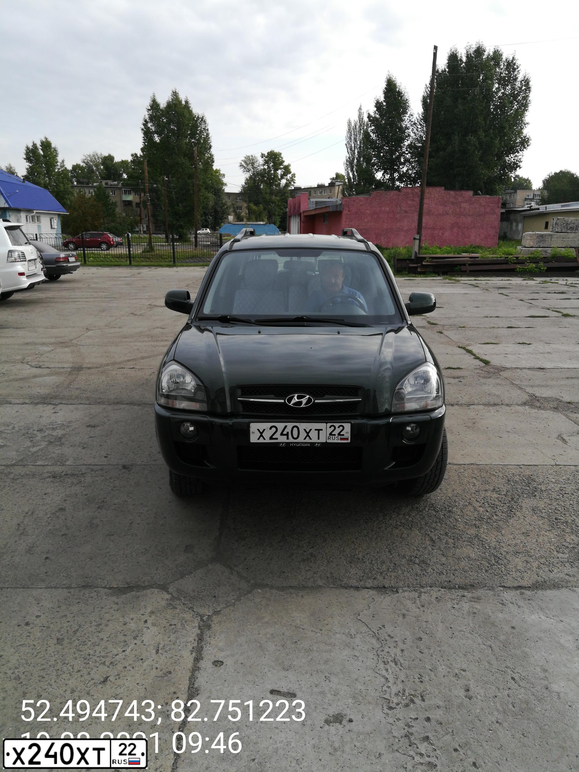 Фото автомобиля HYUNDAI Tucson, 2008 — госномер Х240ХТ22