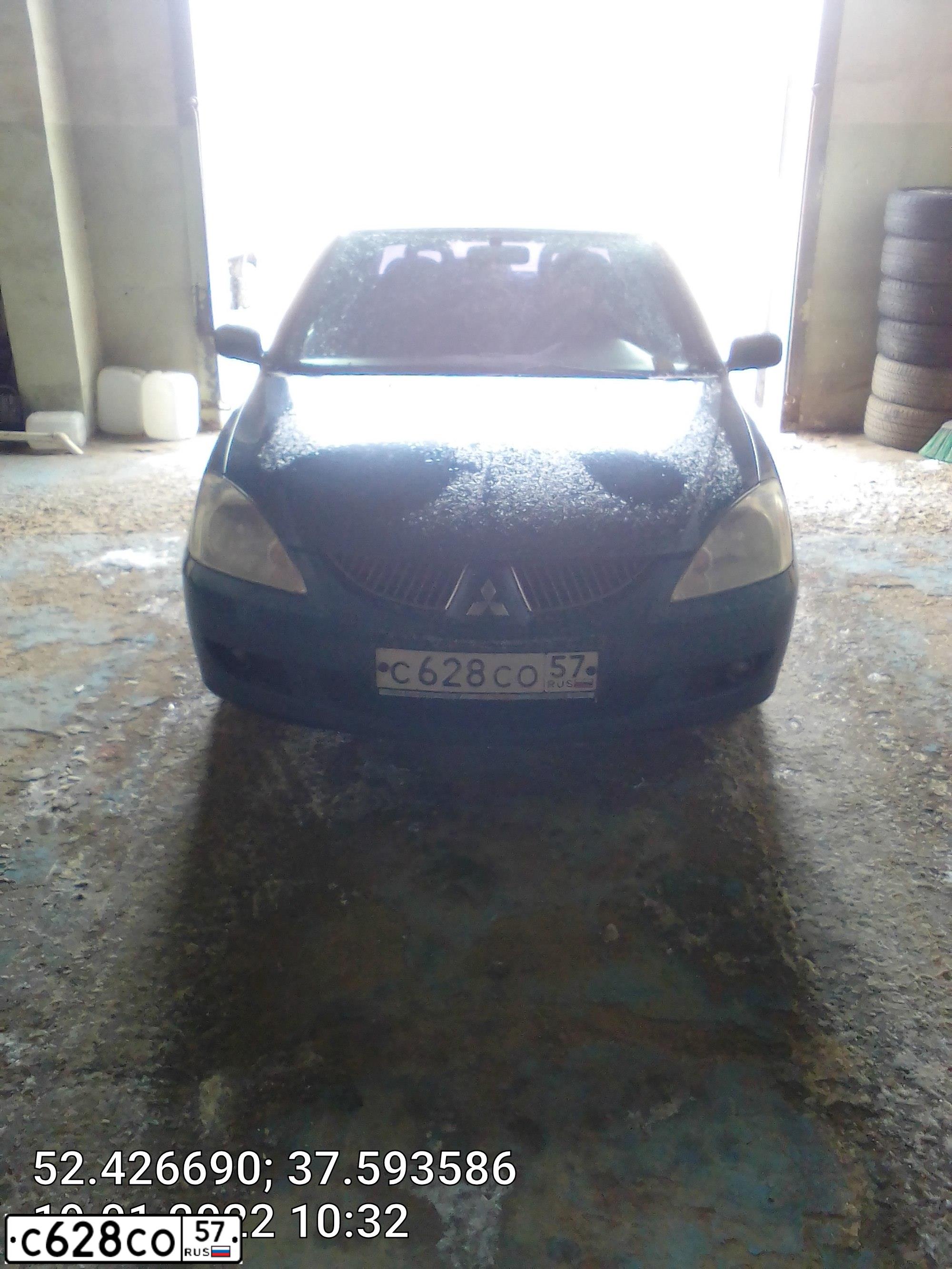 Фото автомобиля MITSUBISHI LANCER, 2005 — госномер С628СО57. Цвет: СИНИЙ