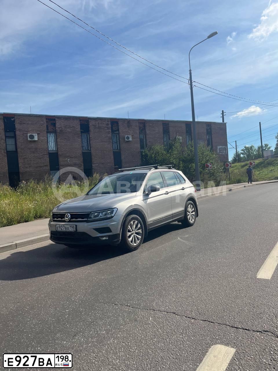 Фото автомобиля VOLKSWAGEN TIGUAN, 2019 — госномер Е927ВА198