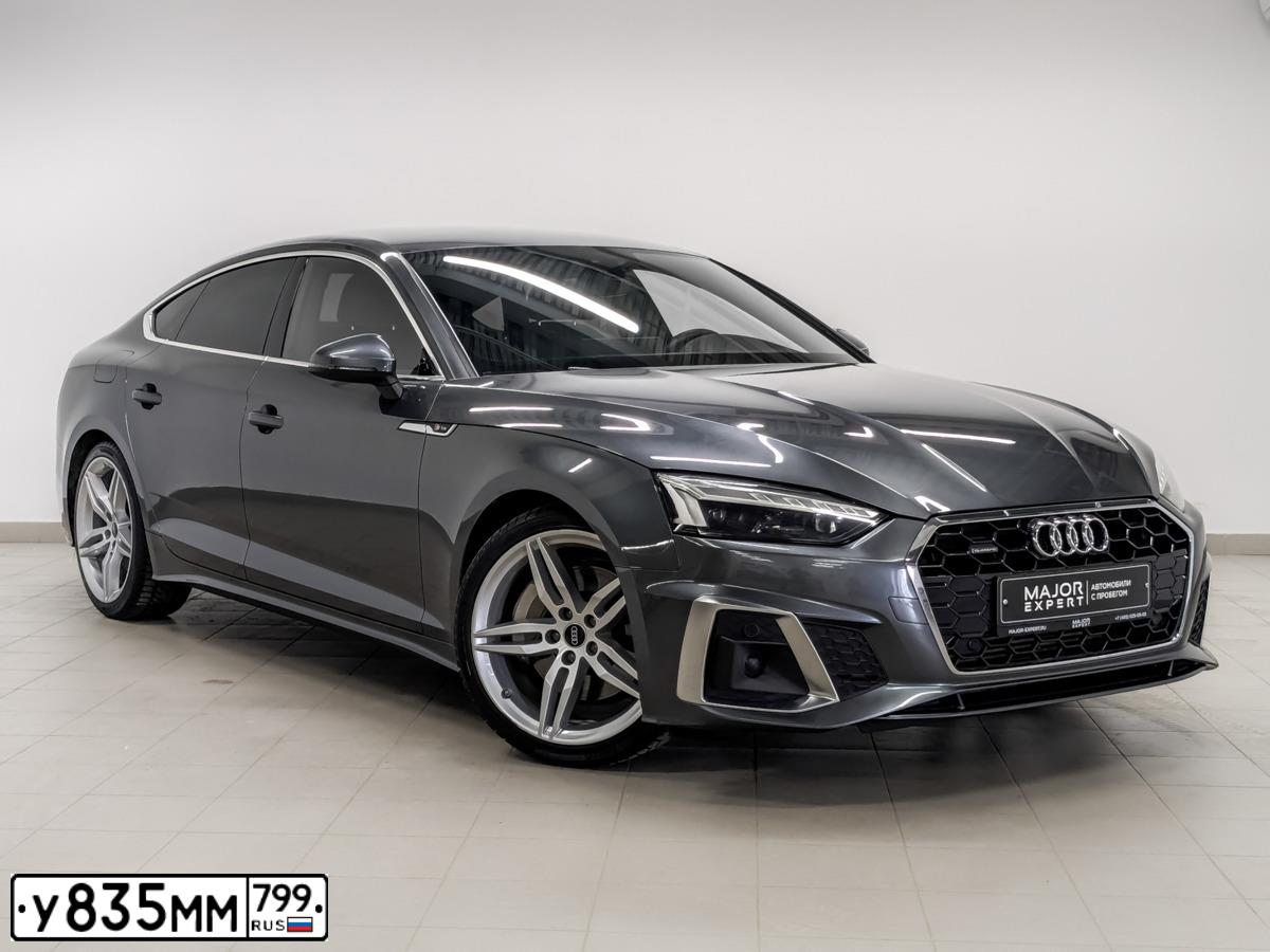 Фото автомобиля AUDI A5, 2022 — госномер А053НВ138