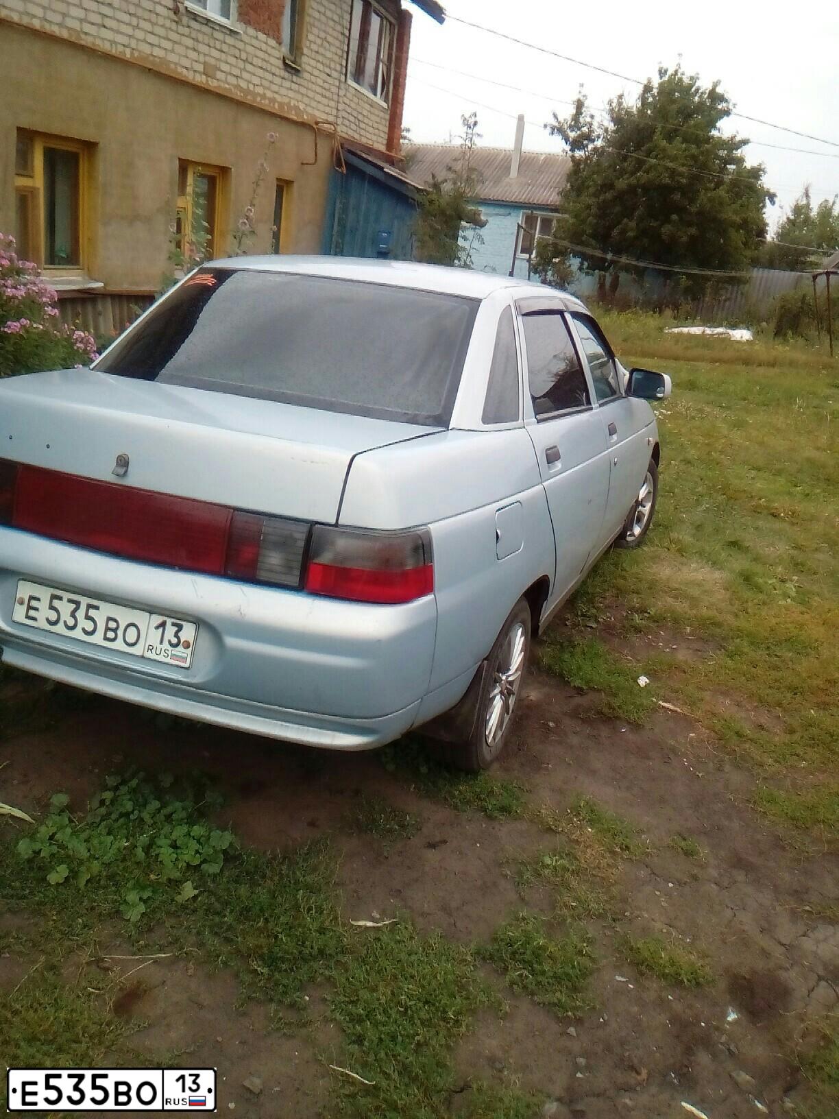 Фото автомобиля LADA 2110 LADA, 2004 — госномер Е535ВО13. Цвет: СЕРЕБРИСТО ЖЕЛТЫЙ