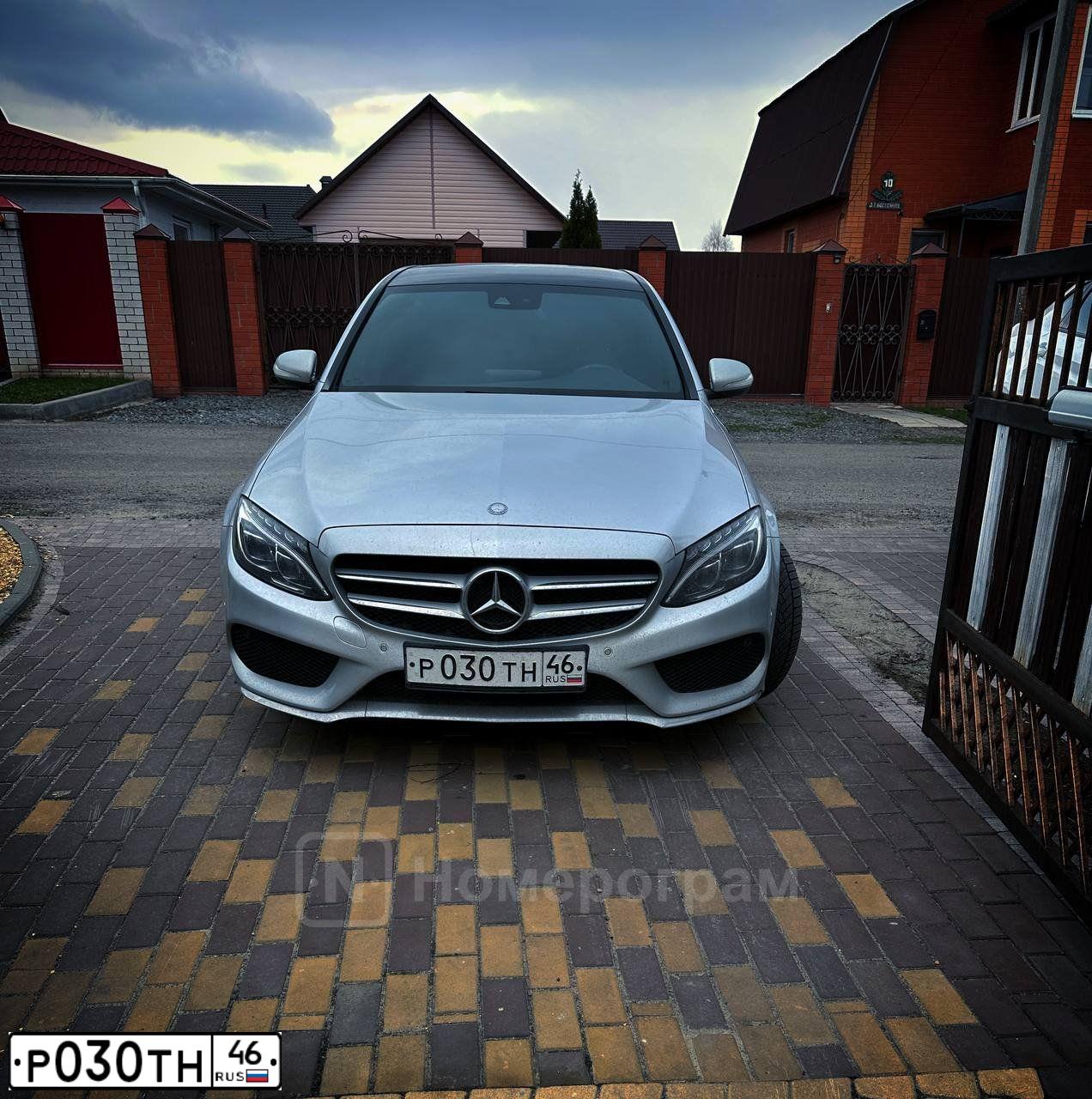 Фото автомобиля MERCEDES C-KLASSE, 2014 — госномер Р030ТН46. Цвет: Серебристый