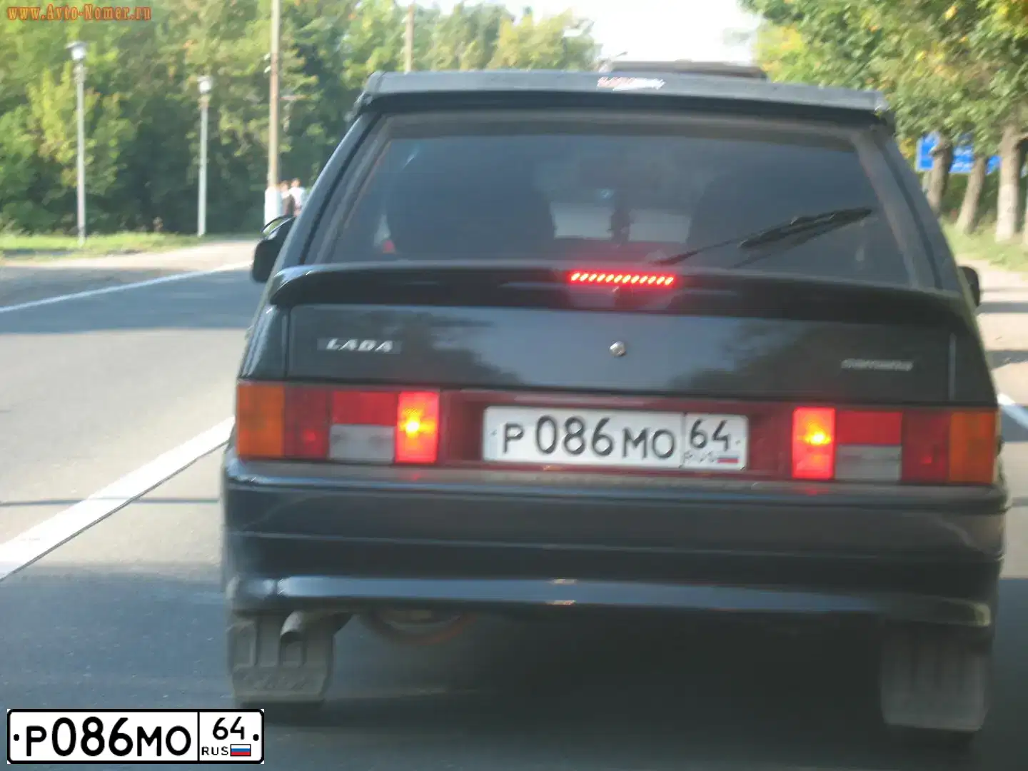 Фото автомобиля LADA 2114 SAMARA, 2008 — госномер Р086МО64. Цвет: ГРАФИТОВЫЙ МЕТАЛЛИК