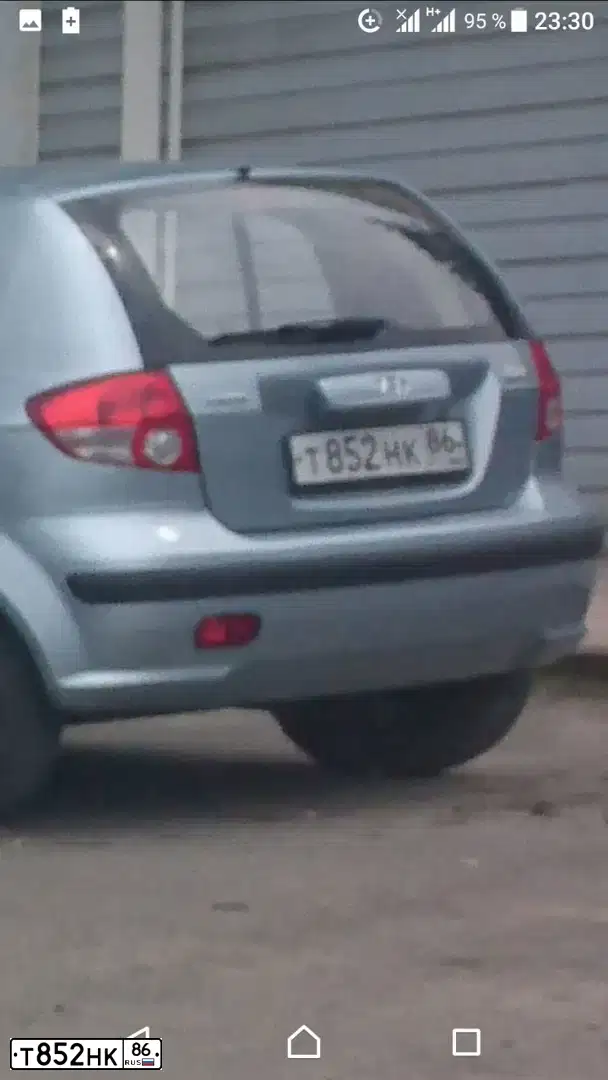 Фото автомобиля HYUNDAI GETZ, 2004 — госномер Т326ВУ31. Цвет: Синий Светло-Голубой