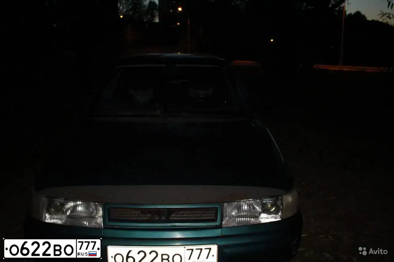 Фото автомобиля LADA 2110, 2003 — госномер Е112ХХ763. Цвет: ЗЕЛЕНЫЙ