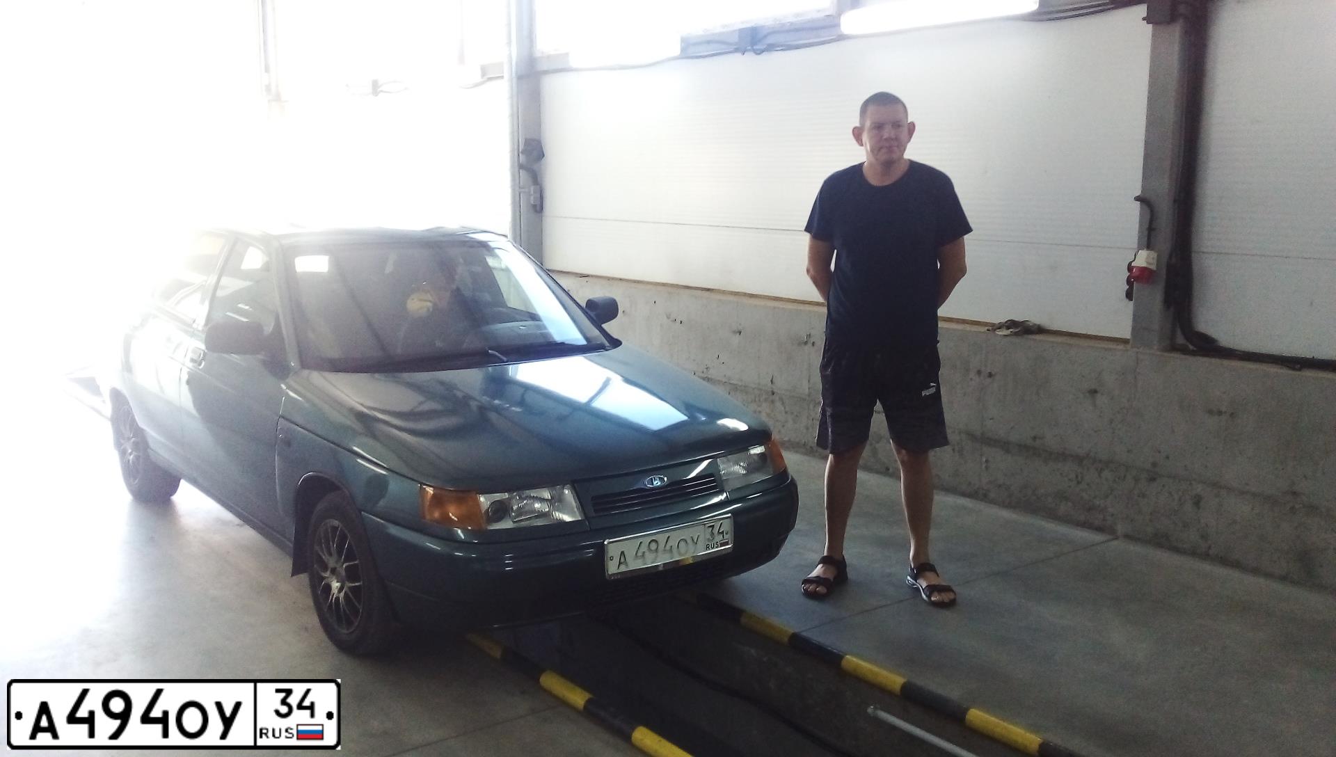Фото автомобиля LADA 2110, 2006 — госномер Р493ВВ180. Цвет: СЕРО-СИНЕ ЗЕЛЕНЫЙ