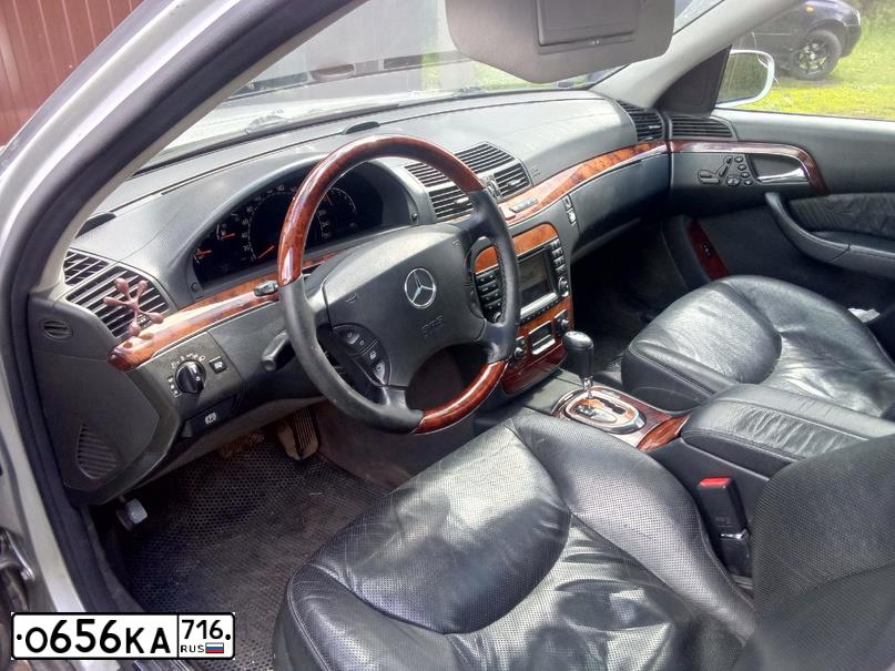 Фото автомобиля MERCEDES S-KLASSE, 2002 — госномер О656КА716. Цвет: СЕРЫЙ МЕТАЛЛИК