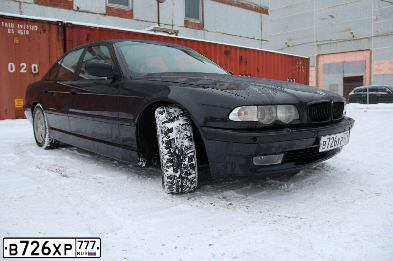 Фото автомобиля BMW SERIE 7, 1998 — госномер В726ХР777. Цвет: ЧЕРНЫЙ