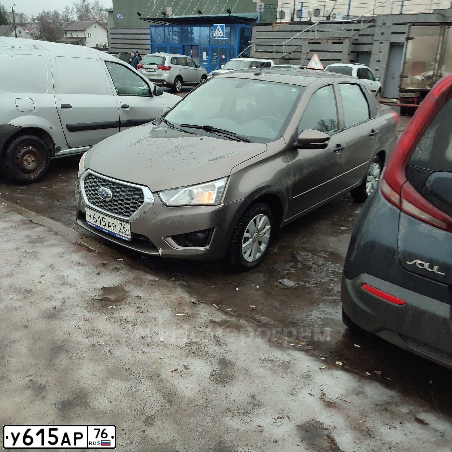 Фото автомобиля DATSUN ON-DO, 2020 — госномер Р326СК29. Цвет: СЕРЫЙ