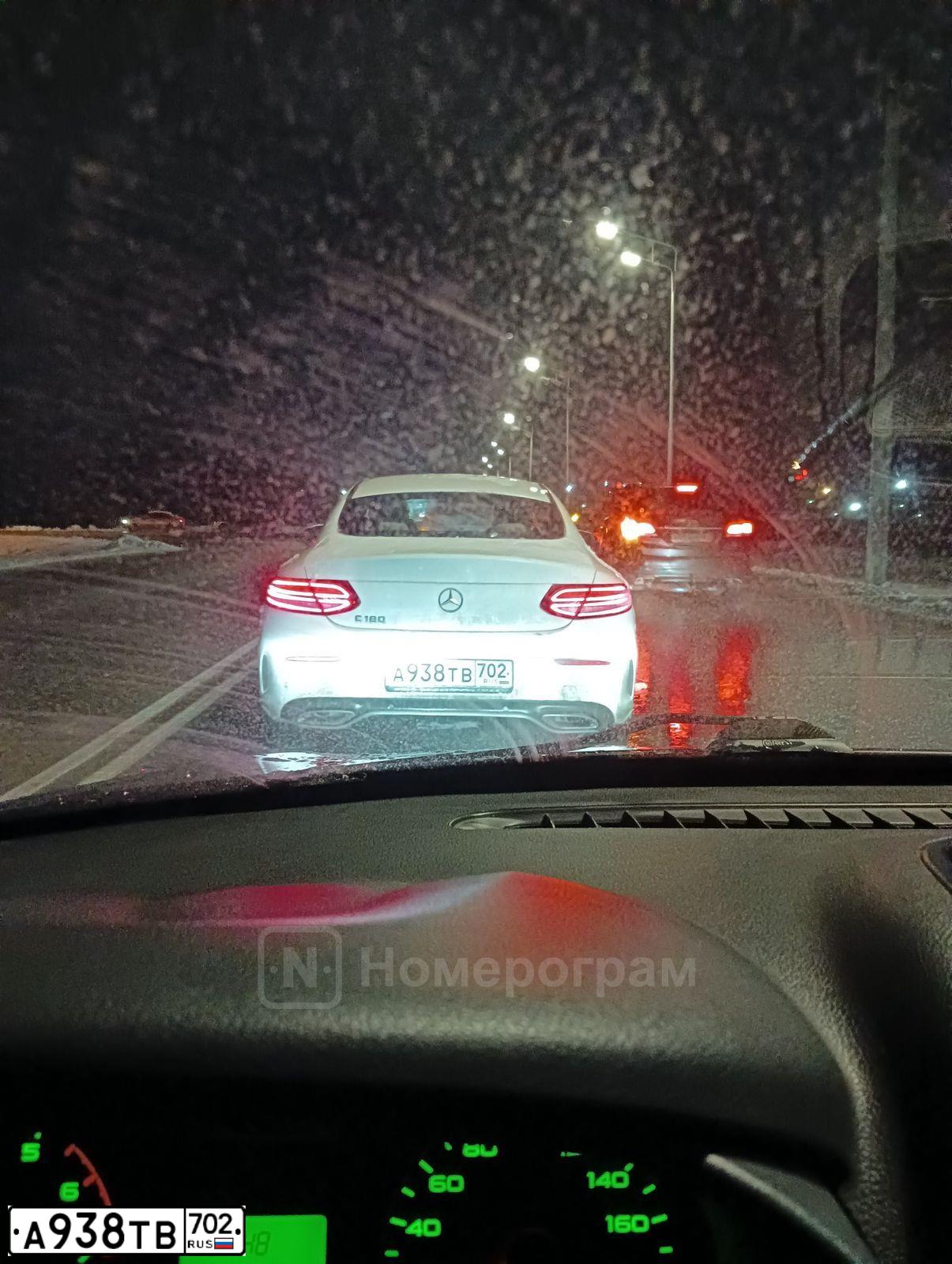 Фото автомобиля MERCEDES C-KLASSE, 2020 — госномер А938ТВ702. Цвет: Белый
