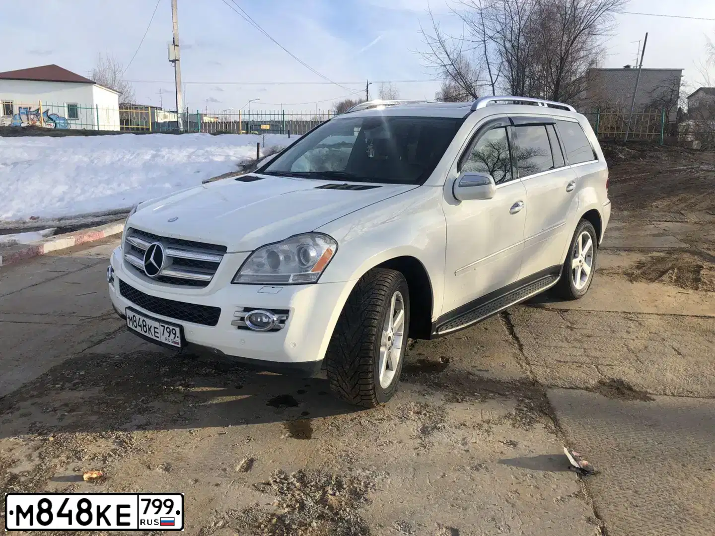 Фото автомобиля MERCEDES GL-KLASSE, 2014 — госномер Х137ЕХ790. Цвет: Белый