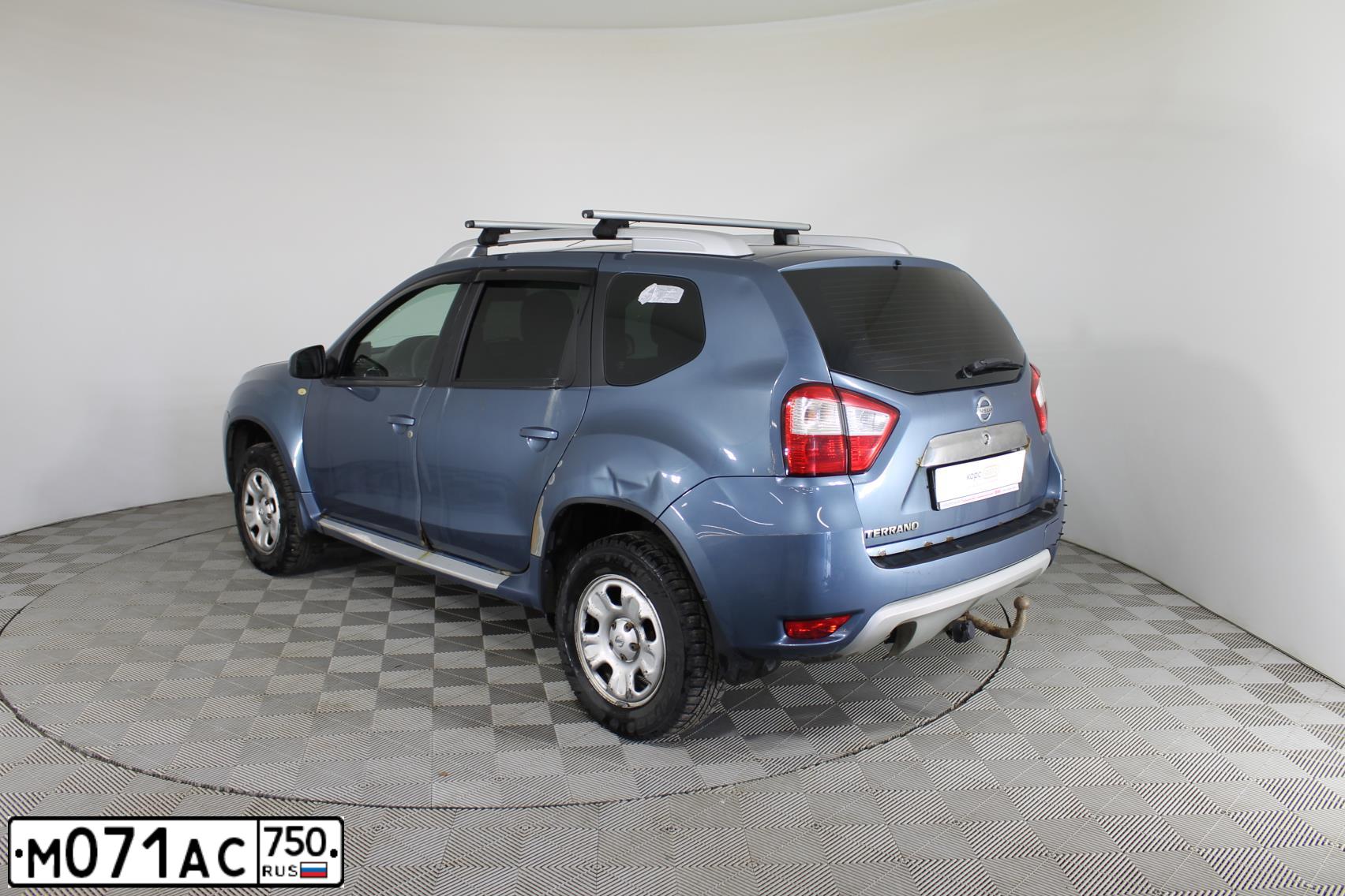 Фото автомобиля NISSAN TERRANO, 2015 — госномер М071АС750. Цвет: СИНИЙ