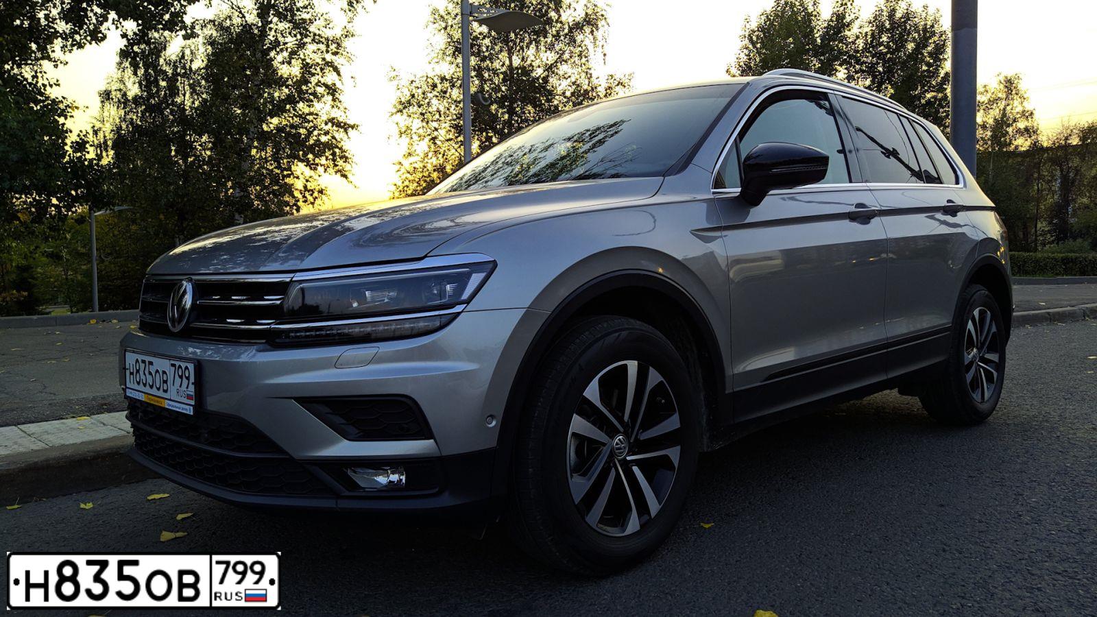 Фото автомобиля VOLKSWAGEN TIGUAN, 2019 — госномер М382СУ13. Цвет: Серебристый