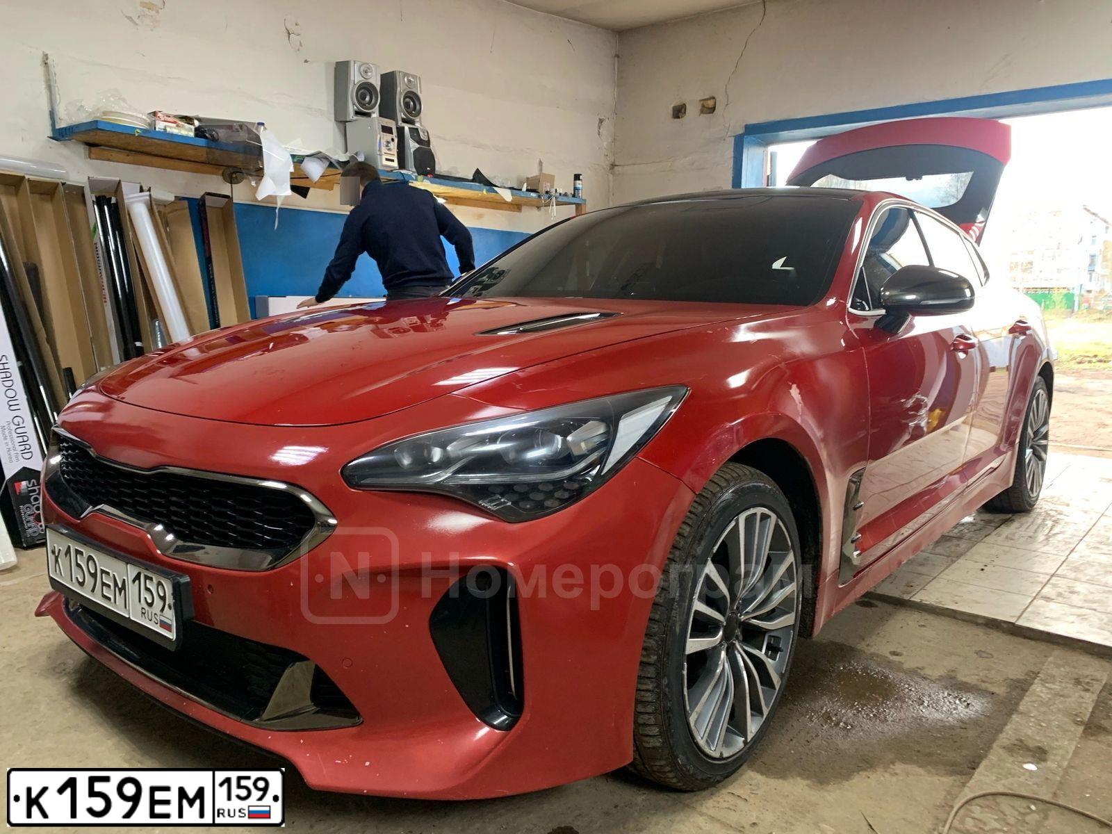 Фото автомобиля KIA MAGENTIS / OPTIMA, 2018 — госномер К159ЕМ159. Цвет: синий