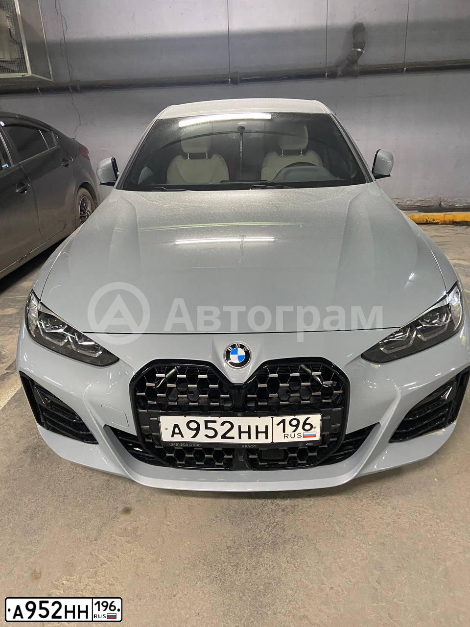 Фото автомобиля BMW SERIE 3, 2013 — госномер А952НН196. Цвет: Темно-синий
