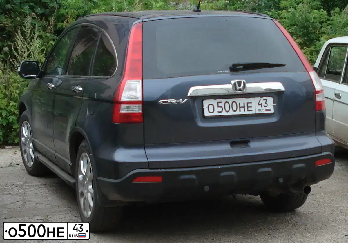 Фото автомобиля HONDA CR-V, 2008 — госномер О500НЕ43. Цвет: ТЕМНО-СЕРЫЙ