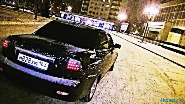 Фото автомобиля LADA 2170 PRIORA, 2009 — госномер Н764ЕЕ82. Цвет: Темно-зеленый