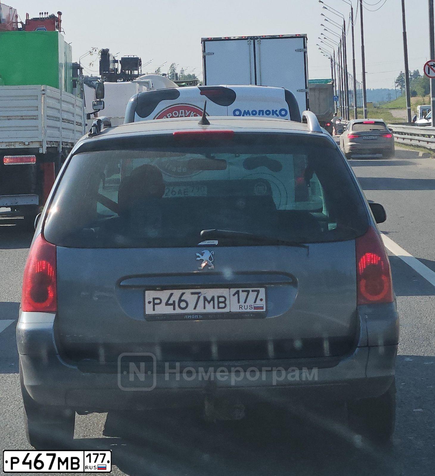 Фото автомобиля PEUGEOT 307, 2006 — госномер Р467МВ177. Цвет: СЕРЫЙ