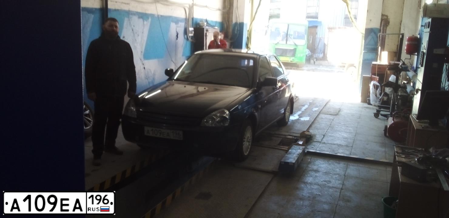 Фото автомобиля LADA PRIORA, 2007 — госномер О083МА774
