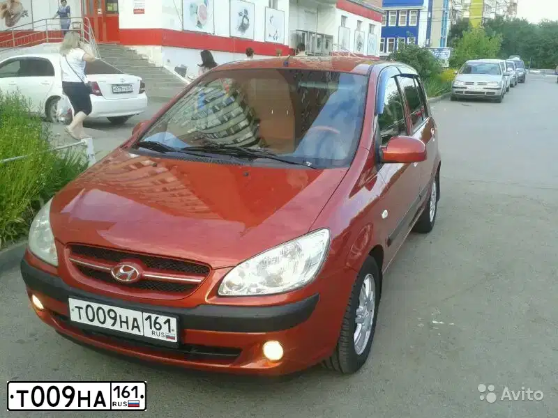 Фото автомобиля LADA 2106, 1993 — госномер Т009НА161. Цвет: БЕЛО-БЕЖЕВЫЙ