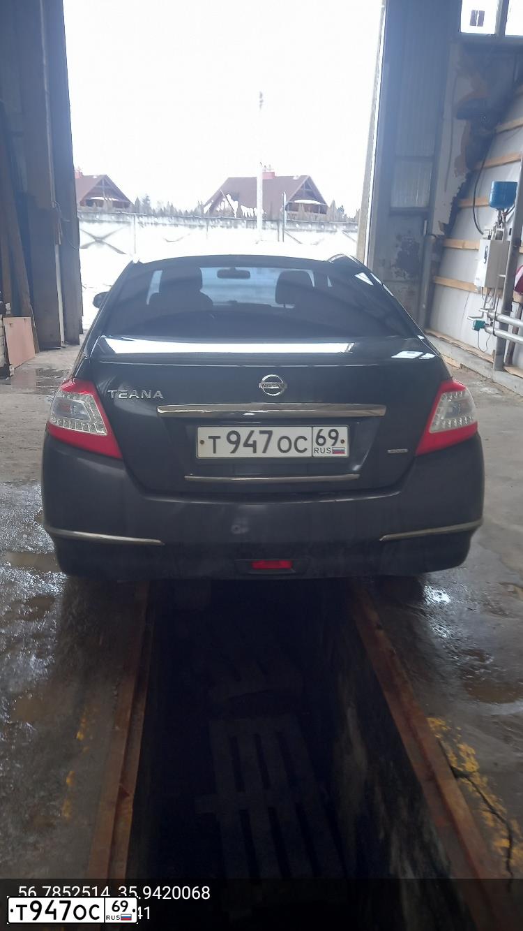 Фото автомобиля NISSAN TEANA, 2011 — госномер Т947ОС69. Цвет: ЧЕРНЫЙ