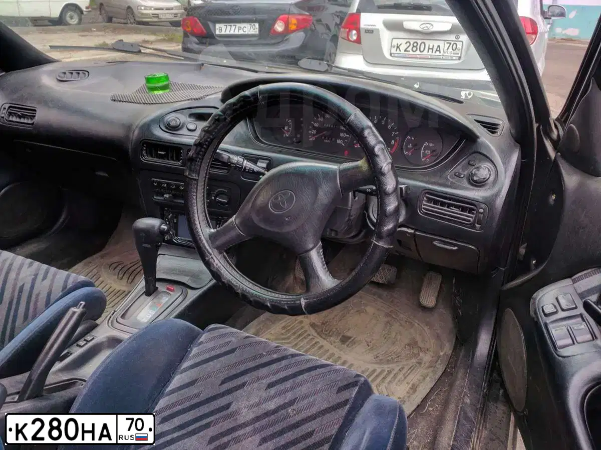 Фото автомобиля HYUNDAI GETZ, 2003 — госномер К280НА70. Цвет: СЕРЕБРИСТЫЙ