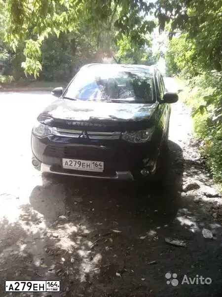 Фото автомобиля MITSUBISHI OUTLANDER, 2014 — госномер А279ЕН164. Цвет: ЧЕРНЫЙ