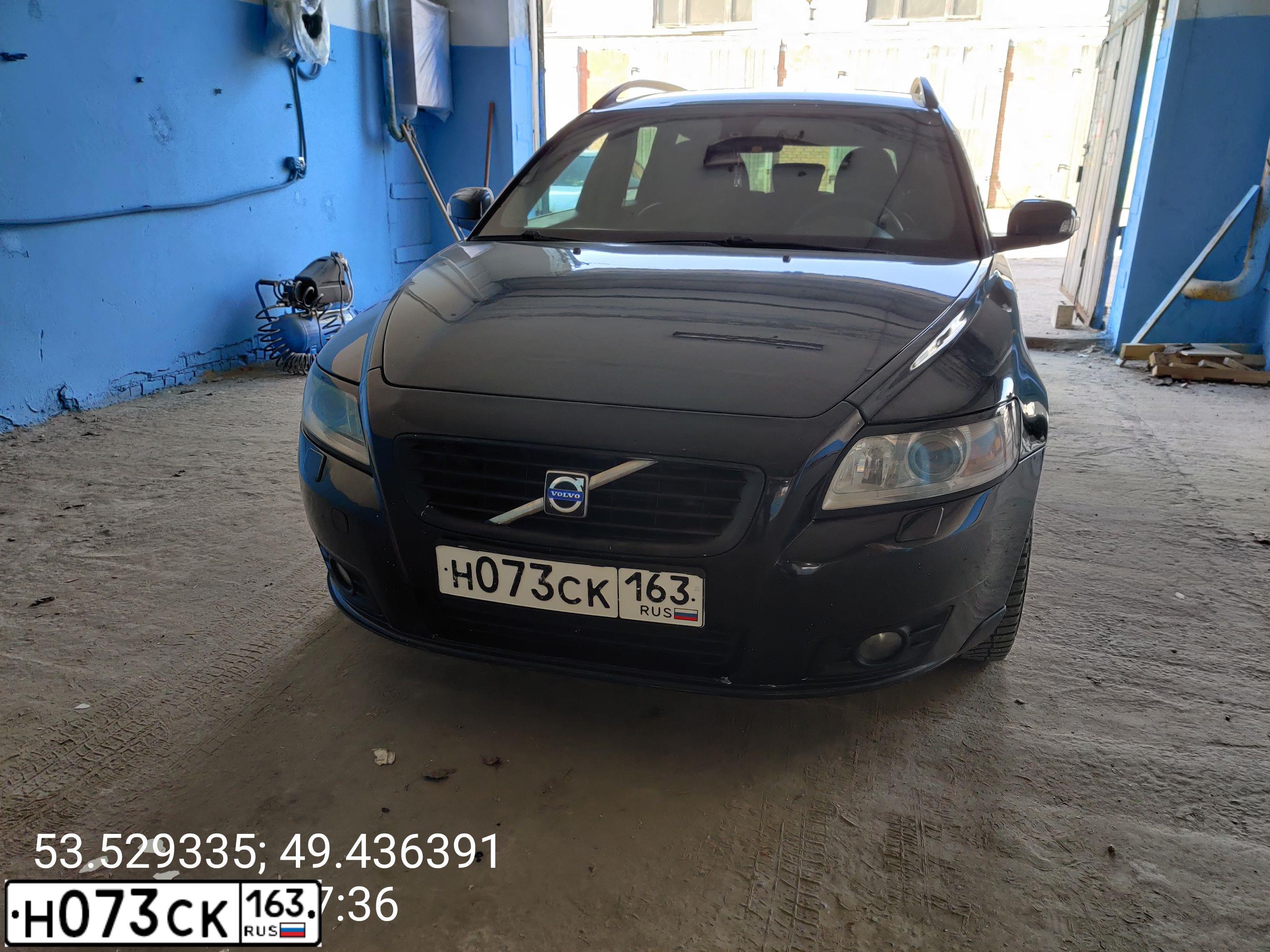 Фото автомобиля VOLVO V50, 2008 — госномер Н073СК163. Цвет: ЧЕРНЫЙ