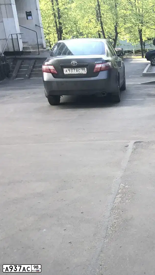 Фото автомобиля TOYOTA CAMRY, 2008 — госномер А937АС98. Цвет: СЕРЫЙ