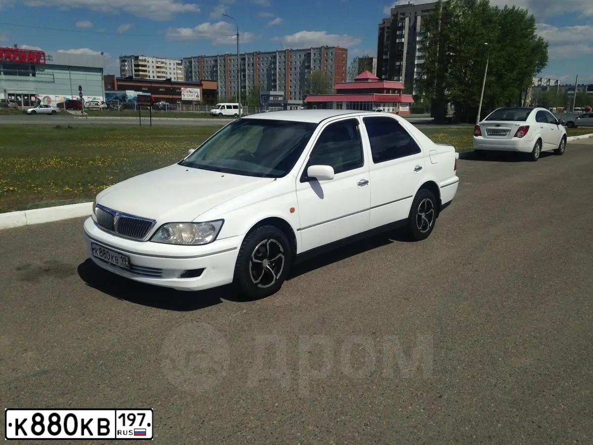 Фото автомобиля HYUNDAI IX35, 2010 — госномер В880КВ197. Цвет: ЧЕРНЫЙ