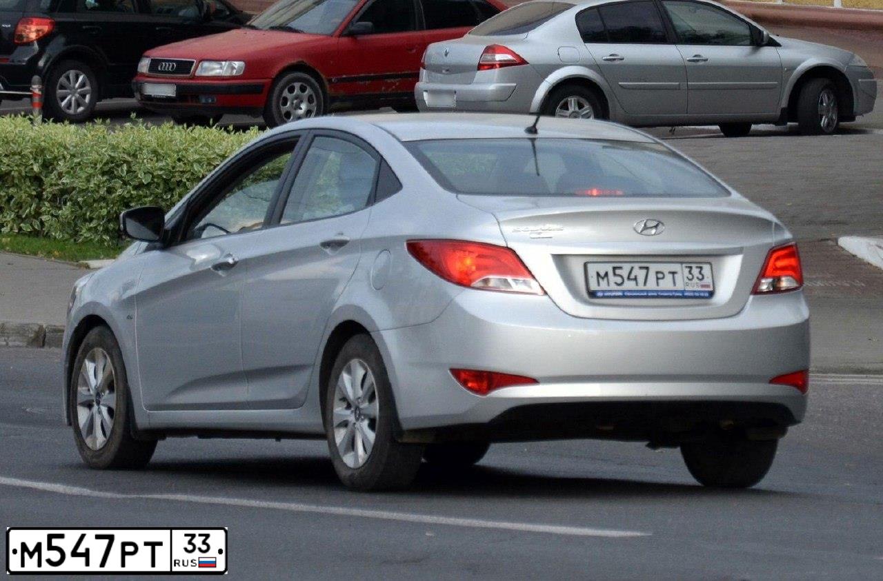 Фото автомобиля HYUNDAI SOLARIS, 2016 — госномер У023ТК33. Цвет: СЕРЕБРИСТЫЙ