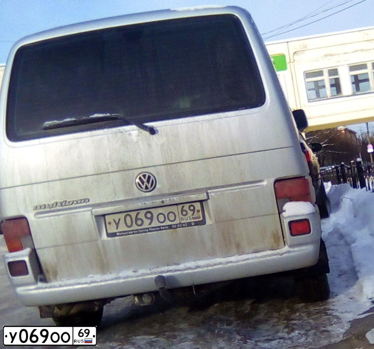 Фото автомобиля NISSAN ALMERA, 2004 — госномер У069ОО69. Цвет: СЕРЫЙ
