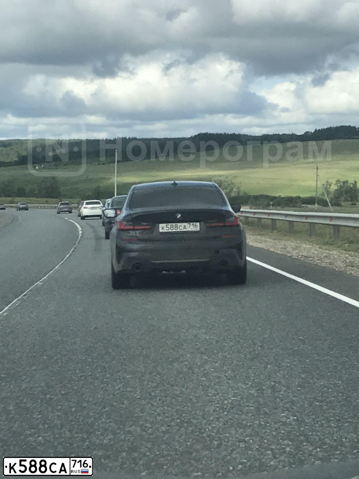 Фото автомобиля BMW 320D, 2020 — госномер У787ТУ18. Цвет: ЧЕРНЫЙ