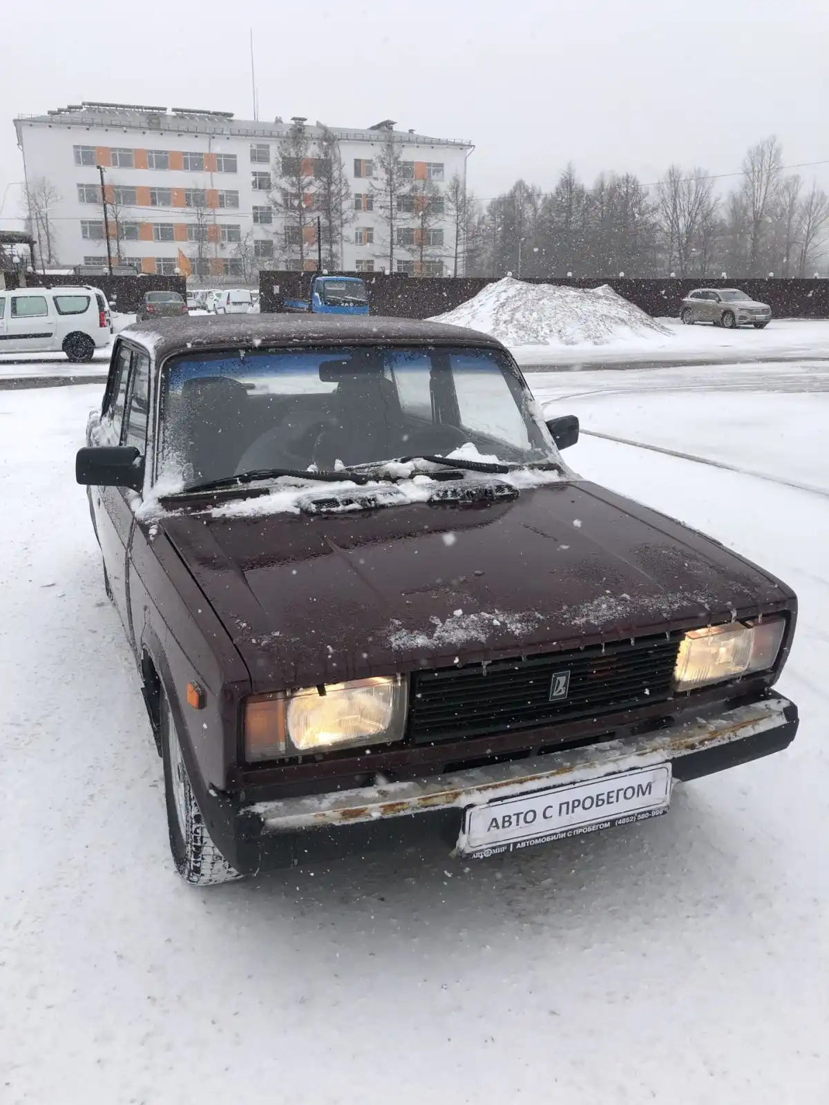 Фото автомобиля LADA 2105, 2006 — госномер В480СР76. Цвет: ТЕМНО-ВИШНЕВЫЙ