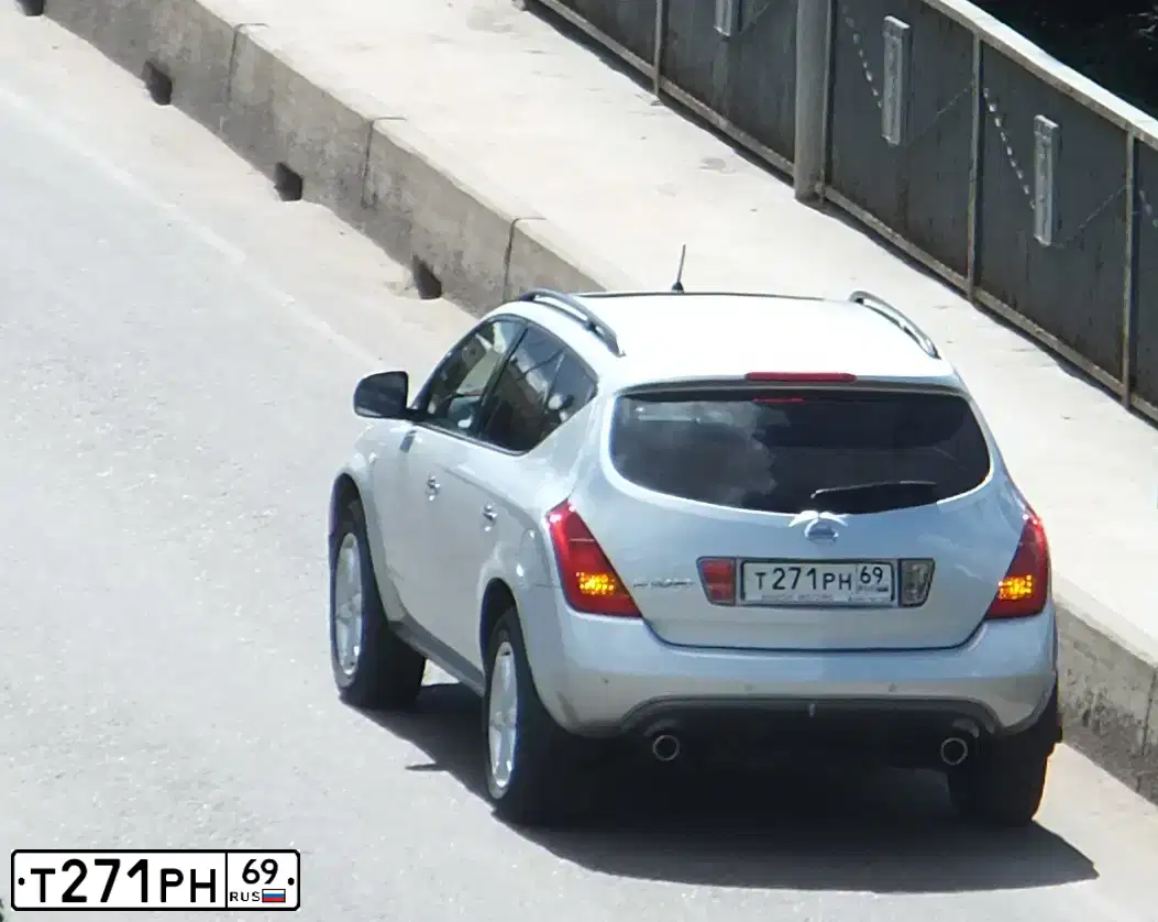 Фото автомобиля NISSAN MURANO, 2006 — госномер Р368ОА197. Цвет: СЕРЕБРИСТЫЙ