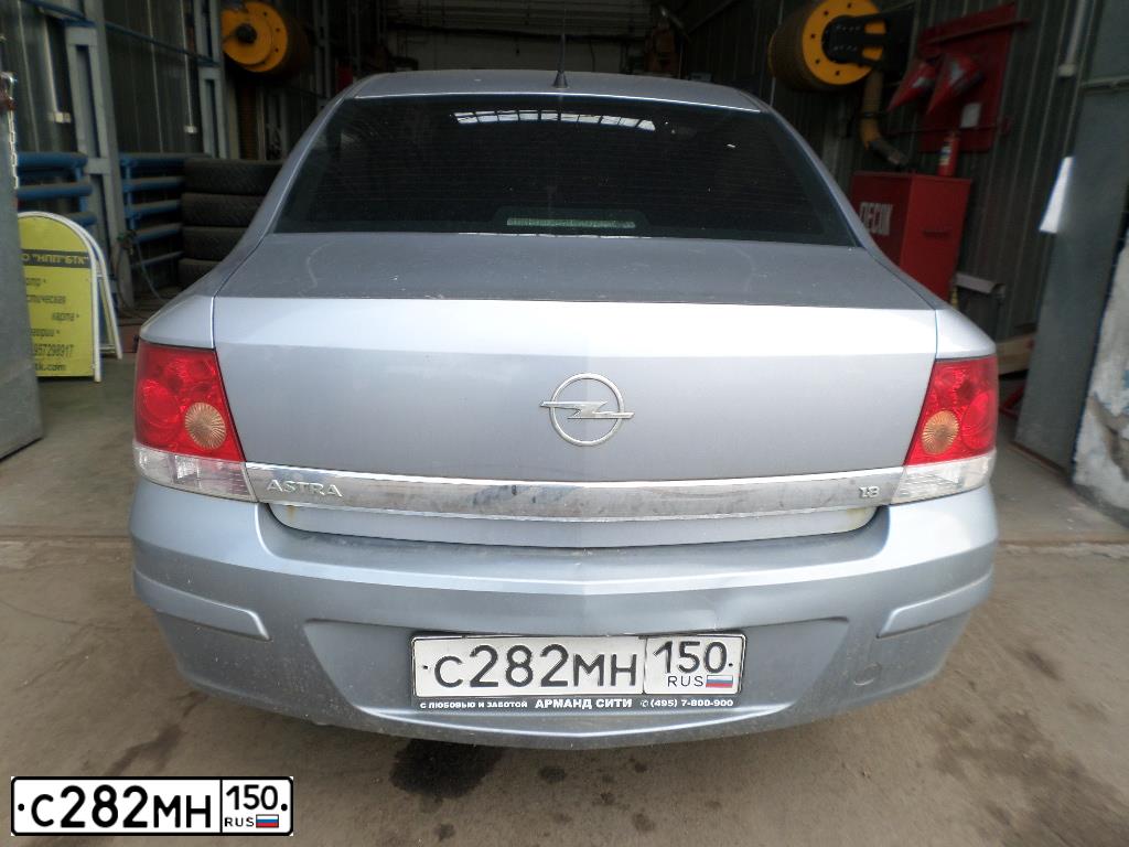 Фото автомобиля OPEL ASTRA, 2008 — госномер С417РТ40