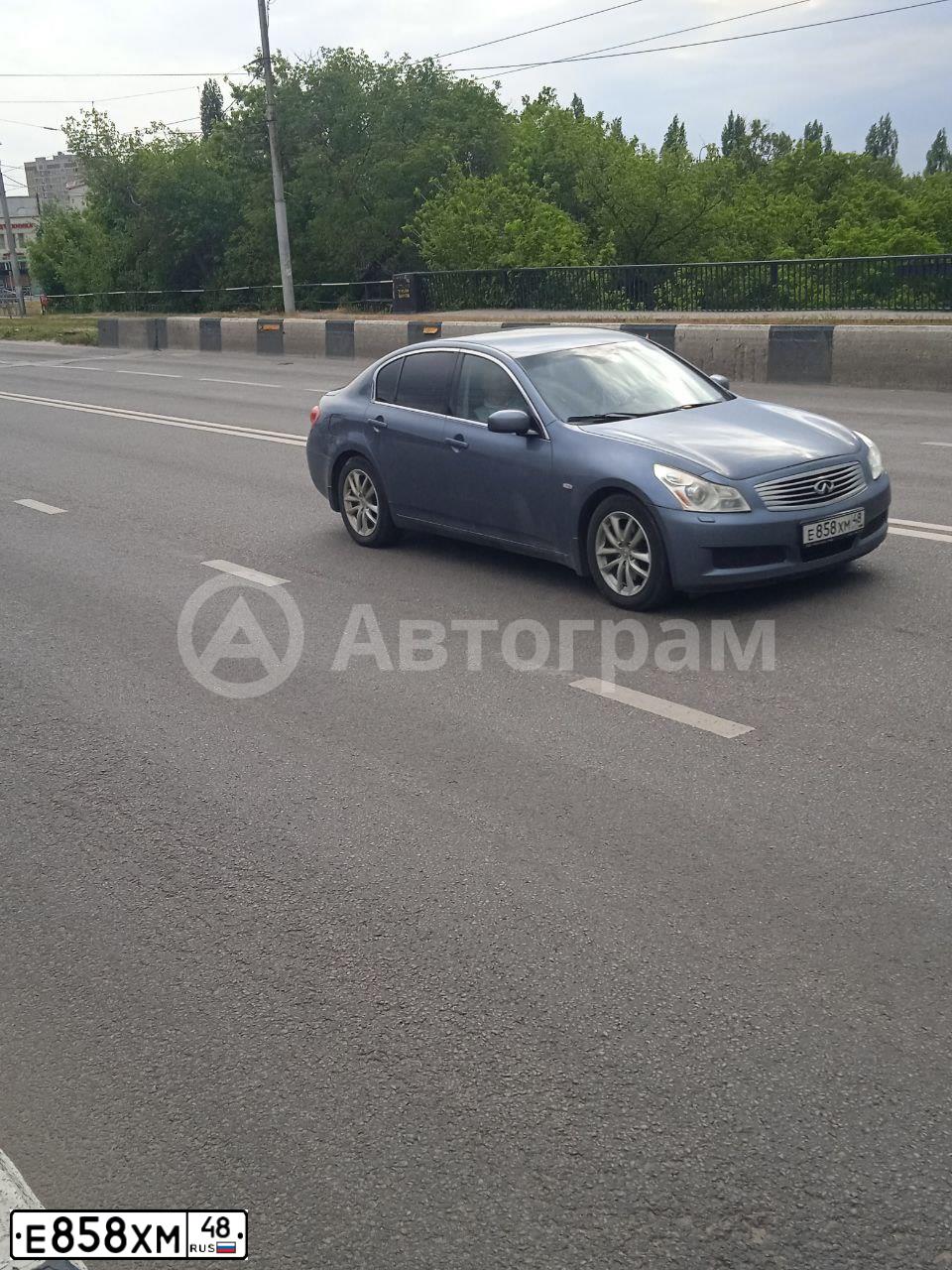 Фото автомобиля LADA 2109 SAMARA, 1999 — госномер Е858ХМ48. Цвет: СЕРЕБРИСТО СЕРО-ЗЕЛЕНЫЙ
